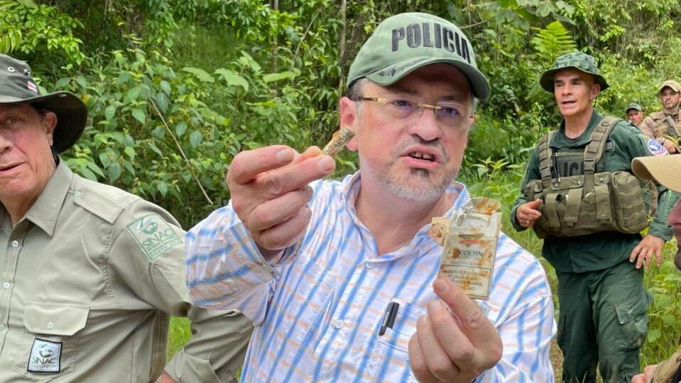 Las concesiones de oro en Crucitas serían asignadas por el presidente Rodrigo Chaves y los ministros.