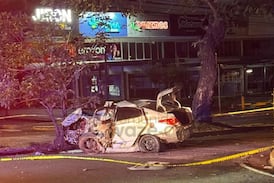 Este fue el muchacho que murió al salir expulsado del carro que chocó contra un árbol