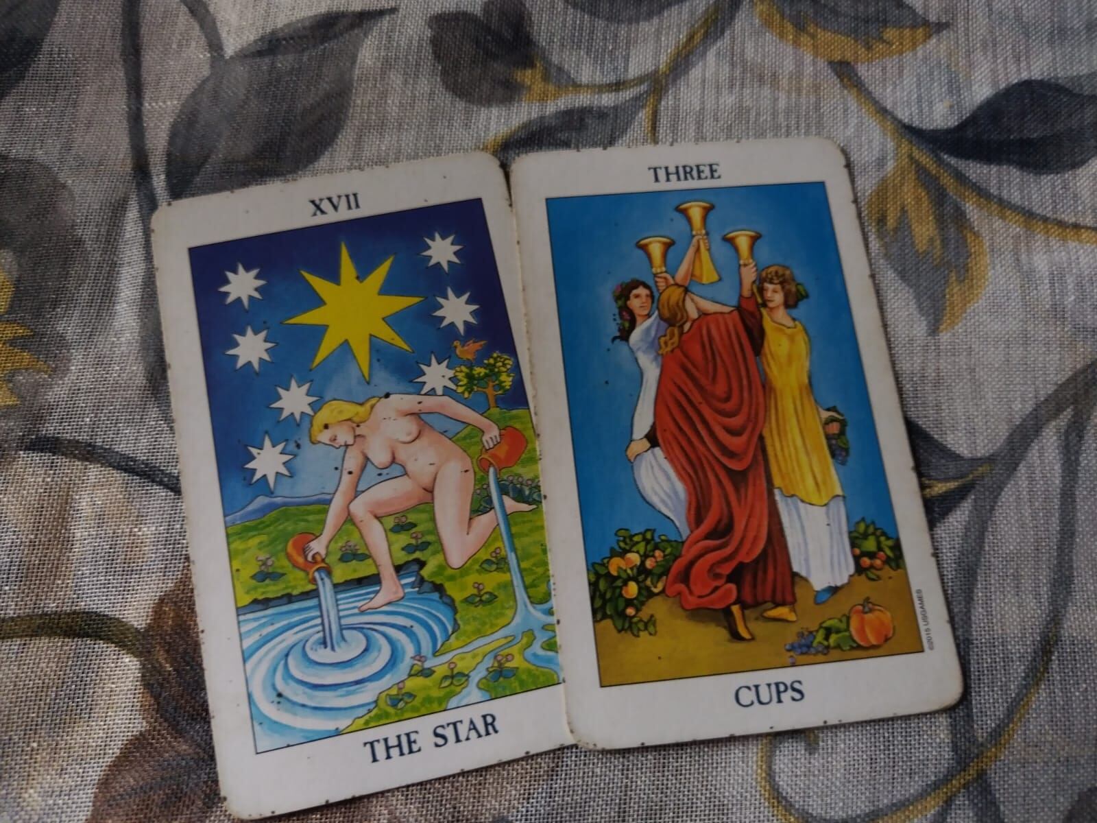 Con dos brujas le tiramos las cartas del tarot al clásico entre Saprissa y Alajuelense que se juega el 1 de setiembre del 2024. Mithzi Bonilla, conocida como Mithzi-Tarot y Karolina, tiraron las cartas.