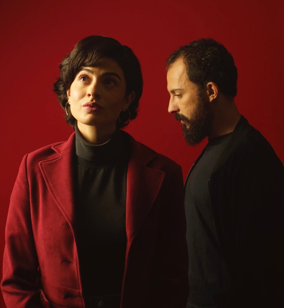 Noelia Campos y Carlos Miranda darán vida a la pareja de Noelia y Sergio en la obra de teatro 'Me hubiera gustado saber que venías hoy' (Foto: Teatro Espressivo)