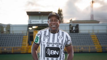 Hernán Medford confiesa que hay algo más importante que el fútbol