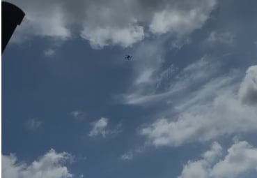 Drone sobrevuela en condominio cercanos al CACCO