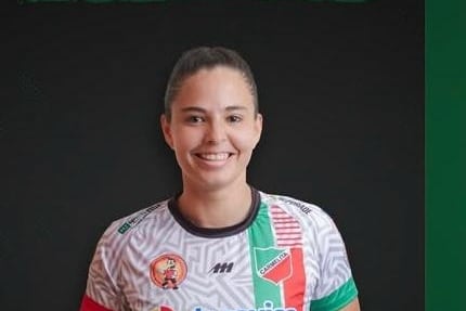 Esta es la jugadora Tatiana Moya Valverde, (fallecida en un trágico accidente) durante su paso por el equipo Carmelita.