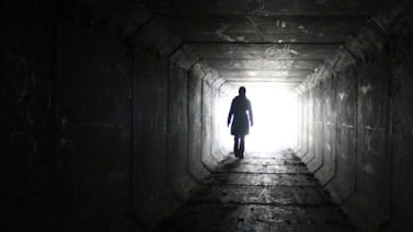 Mujer volvió a la vida tras morir durante dos minutos y contó su escalofriante experiencia