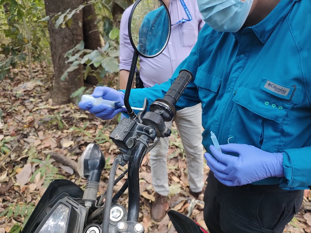 Los agentes buscan dar con los sospechosos del robo de las motos