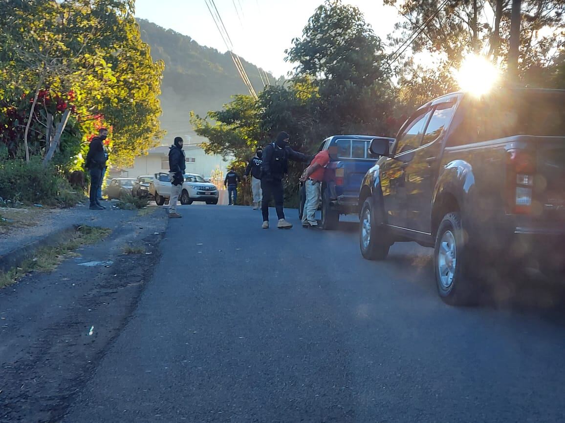 Detienen a dos hombres sospechosos de homicidio de madre e hija en León Cortés. Foto OIJ.