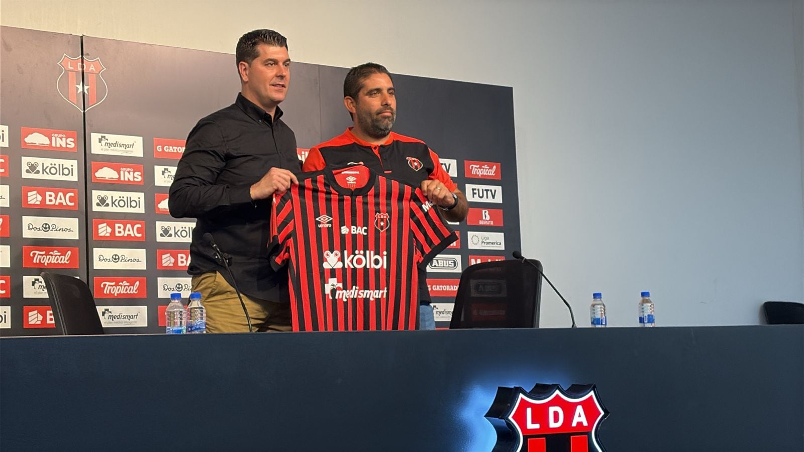 Ismael Rescalvo es el nuevo técnico de Alajuelense