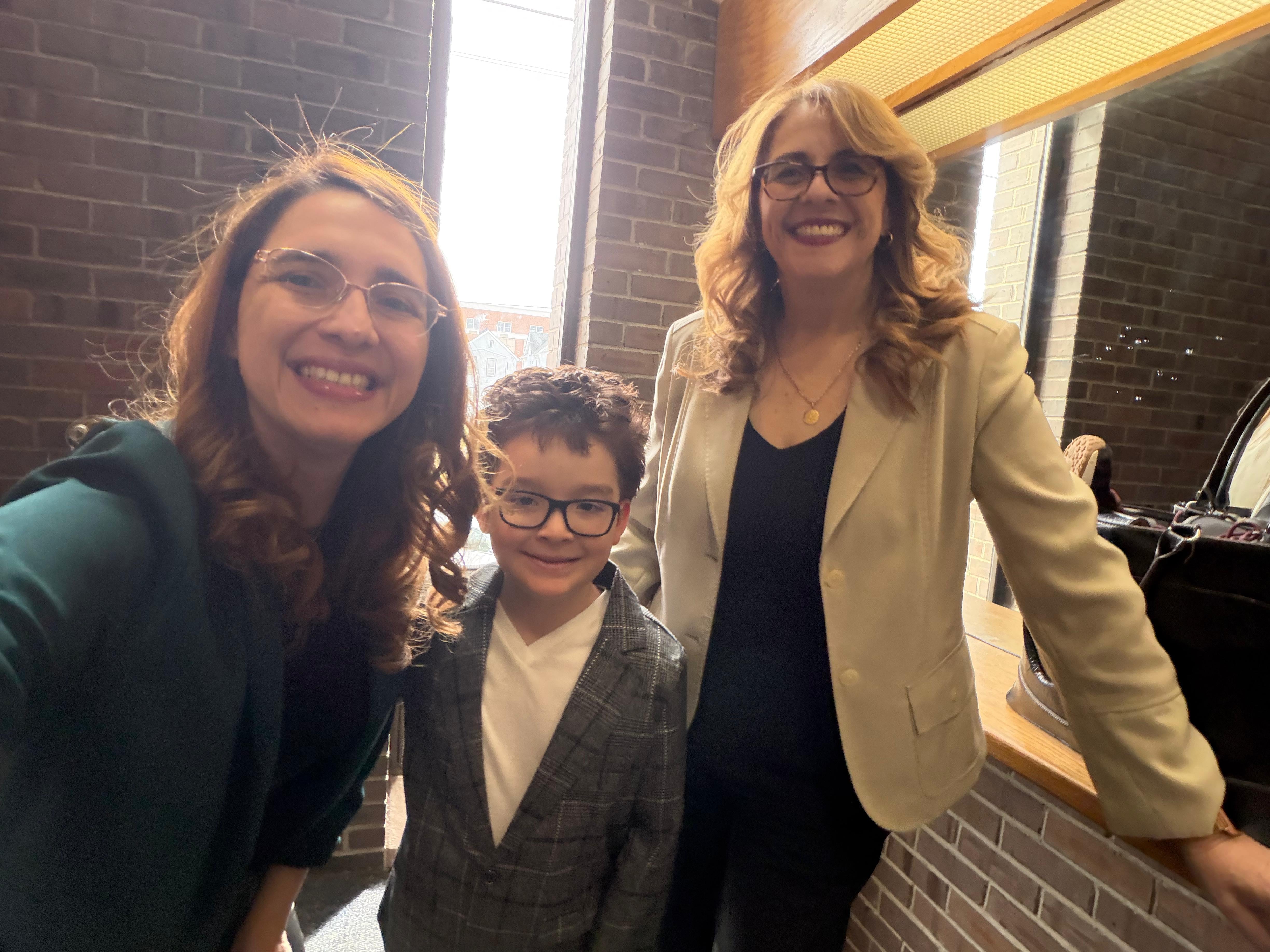 David Arias Mayorga tiene siete años y padece de leucemia pero su familia lucha junto a él para superarlo