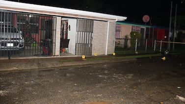 Una familia marcada por un cruel homicidio frente a su casa sigue esperando justicia