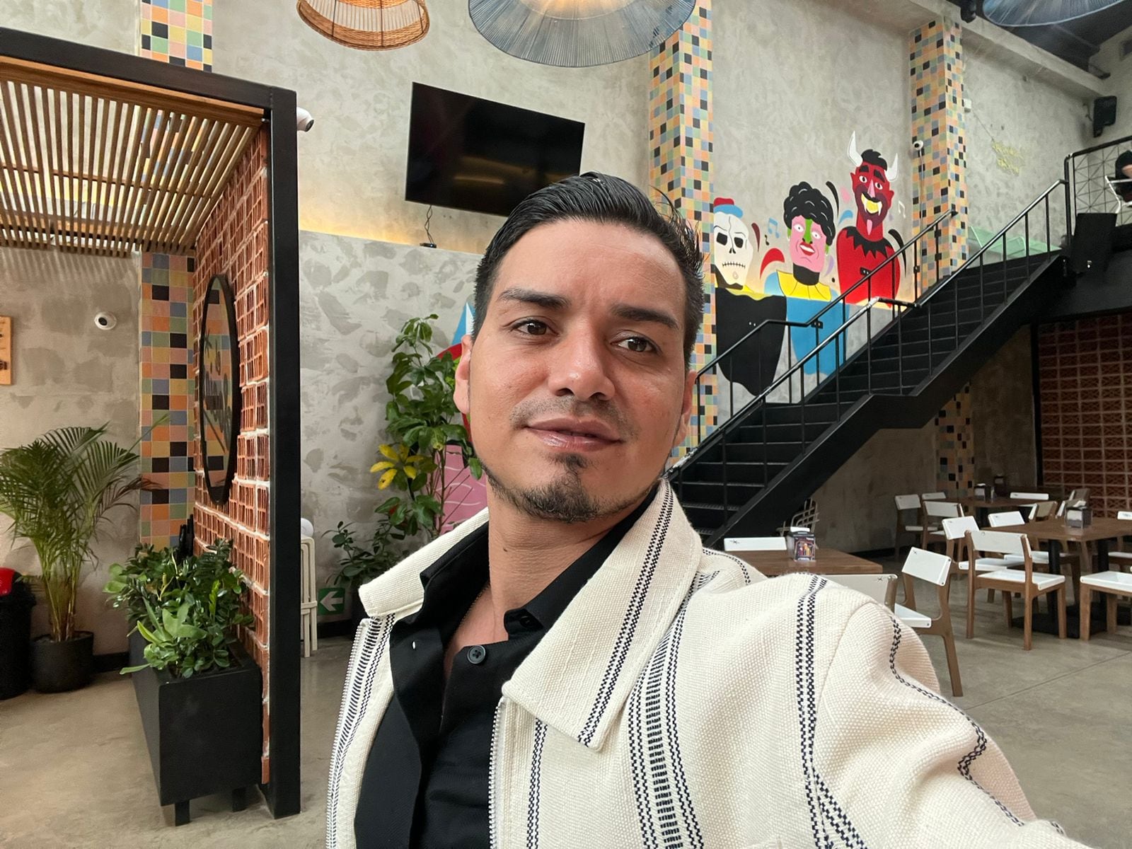 Roberto Navas es un nicaragüense que sintió un llamado espiritual que lo hizo cambiar su vida