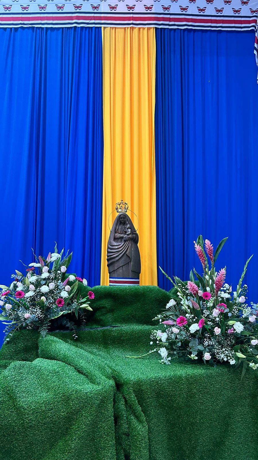 Un grupo de 45 personas inició la romería desde Tilarán, Guanacaste.