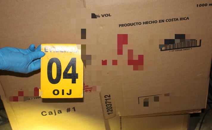 OIJ descubre destilería clandestina dentro de casa en Sarapiquí.