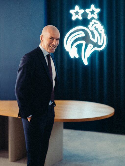 Zinedine Zidane asumió este martes como entrenador de la Selección de Francia.