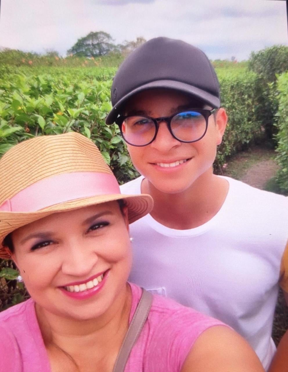 Ambar Montenegro cuenta sus nervios y orgullo de ver a Byron Mora en la portería manuda.