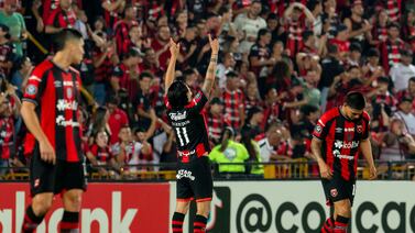 Jugador de Alajuelense quedó como los grandes en Europa gracias a un gesto inesperado