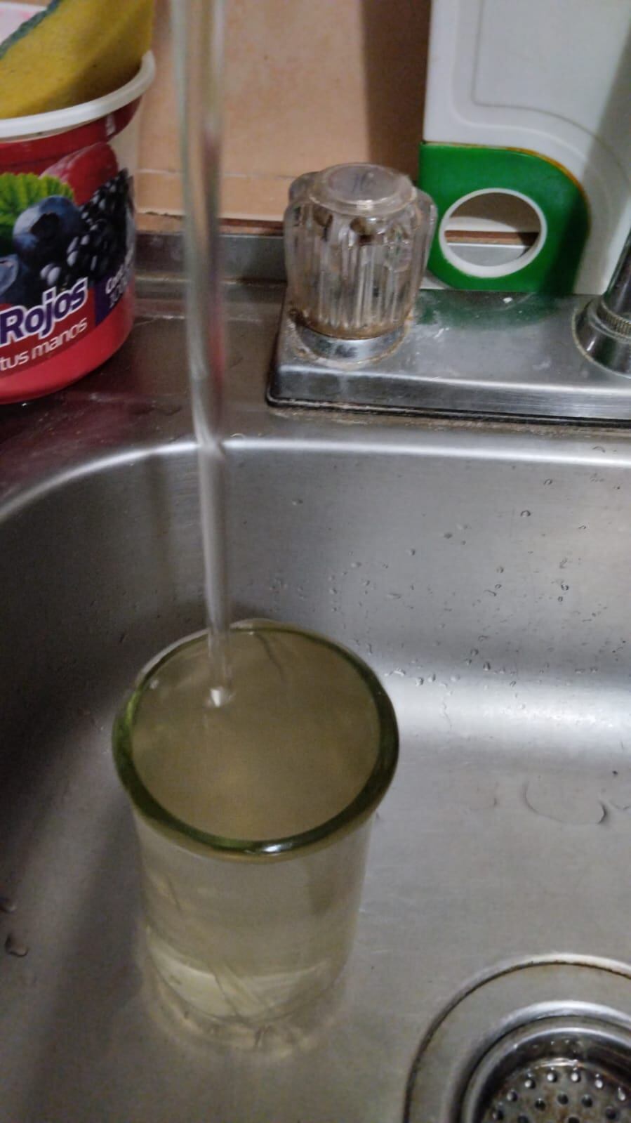 Agua contaminada en Guadalupe