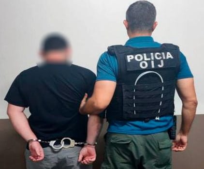 Un joven de apellido Espinoza fue detenido como sospechosio del triple homicidio en un bar en Lindora