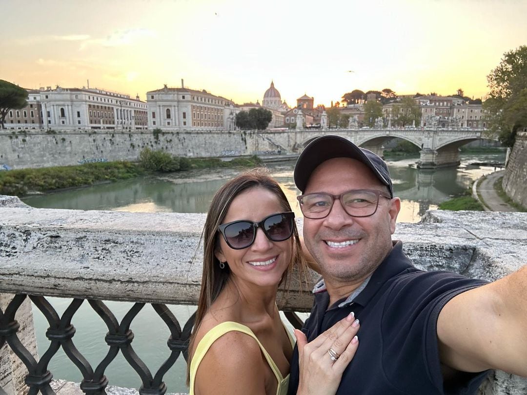 Daniel Quirós es narrador deportivo de Teletica