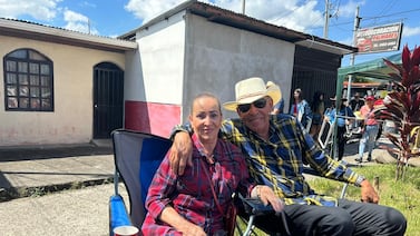Tope de Palmares fue la cita de amor de pareja cartaginesa para celebrar 50 años de casados