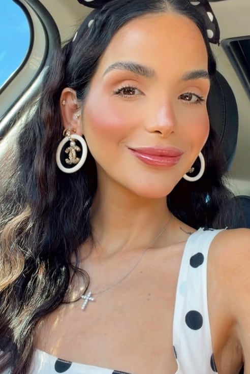 Nicole "Coco" Roper, hija de Lynda Díaz.