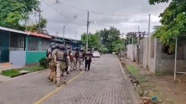 OIJ realizó un fuerte operativo en Parrita tras los homicidios ocurridos este lunes