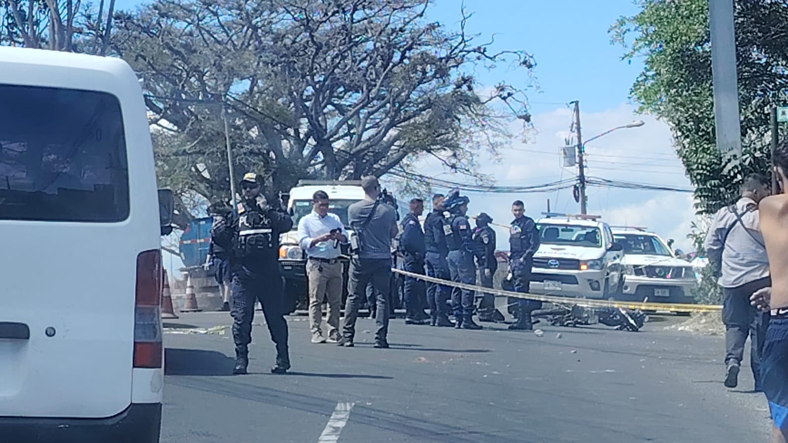Un joven de 23 años que viajaba en una motocicleta se convirtió en otra víctima de la ola de violencia que ocurre en el país. Foto: Cortesía
