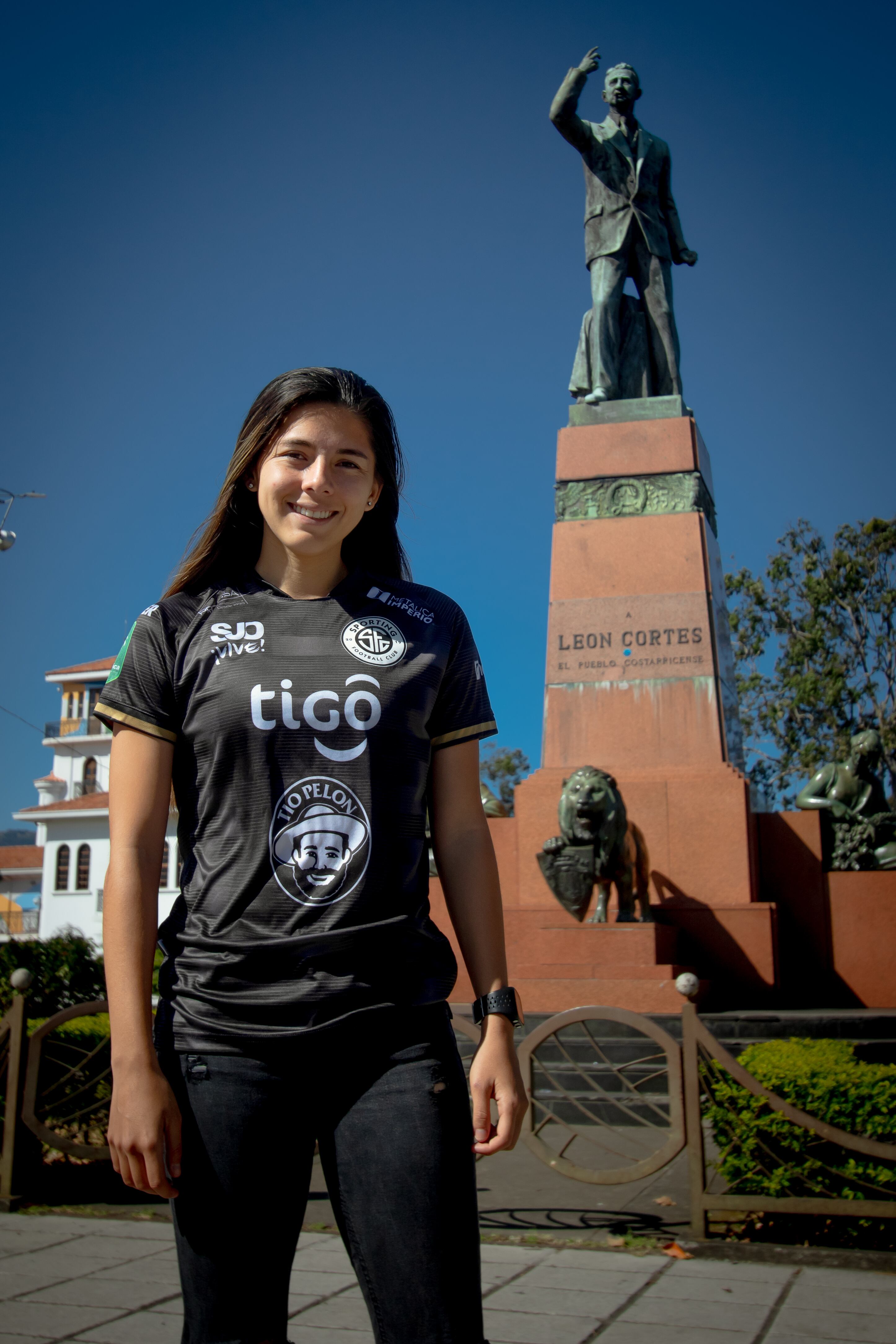 La exsaprissista Jeimy Umaña es la nueva jugadora del Sporting. Prensa SFC.