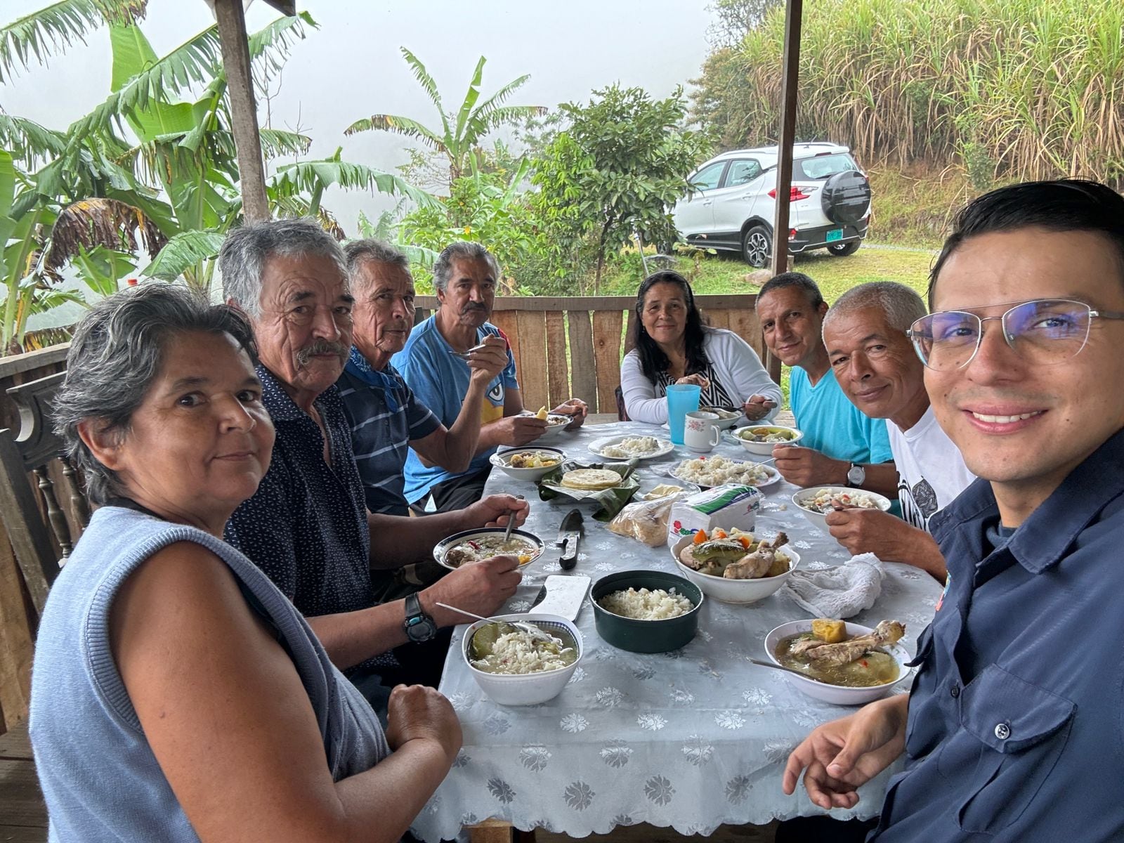 Felipe Loaiza, periodista de Informe 11 Las Historias y Regidor del cantón de Paraíso en Cartago.