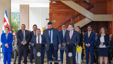 Gobierno de Chaves sufre una de las bajas más polémicas desde que está al mando del país