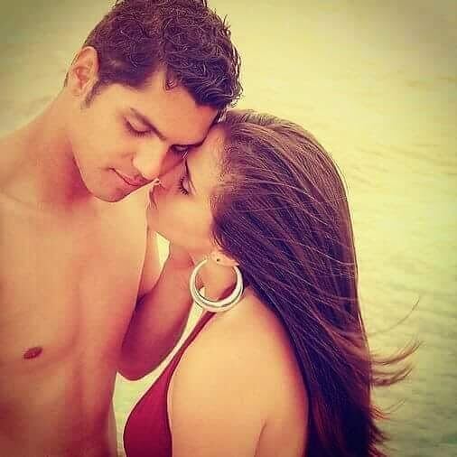 Presentadora Gipzy Montoya y su esposo Mauricio Motta. Instagram