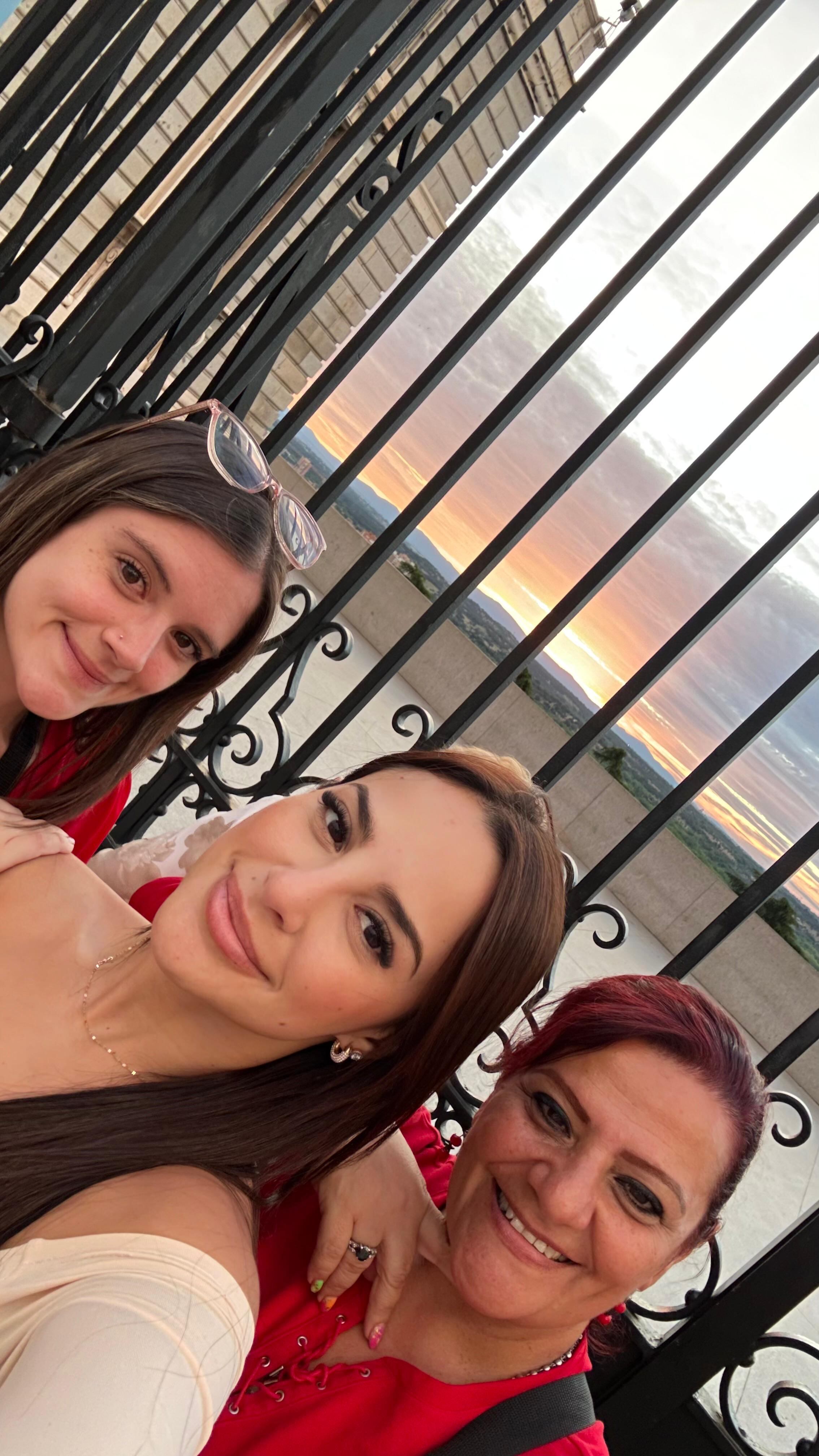 kimberly loaiza, familia, mamá