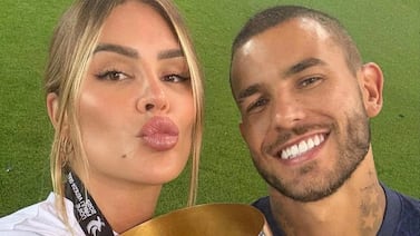 Lucas Hernández, futbolista del PSG, bajo investigación tras denuncia contra él y su esposa