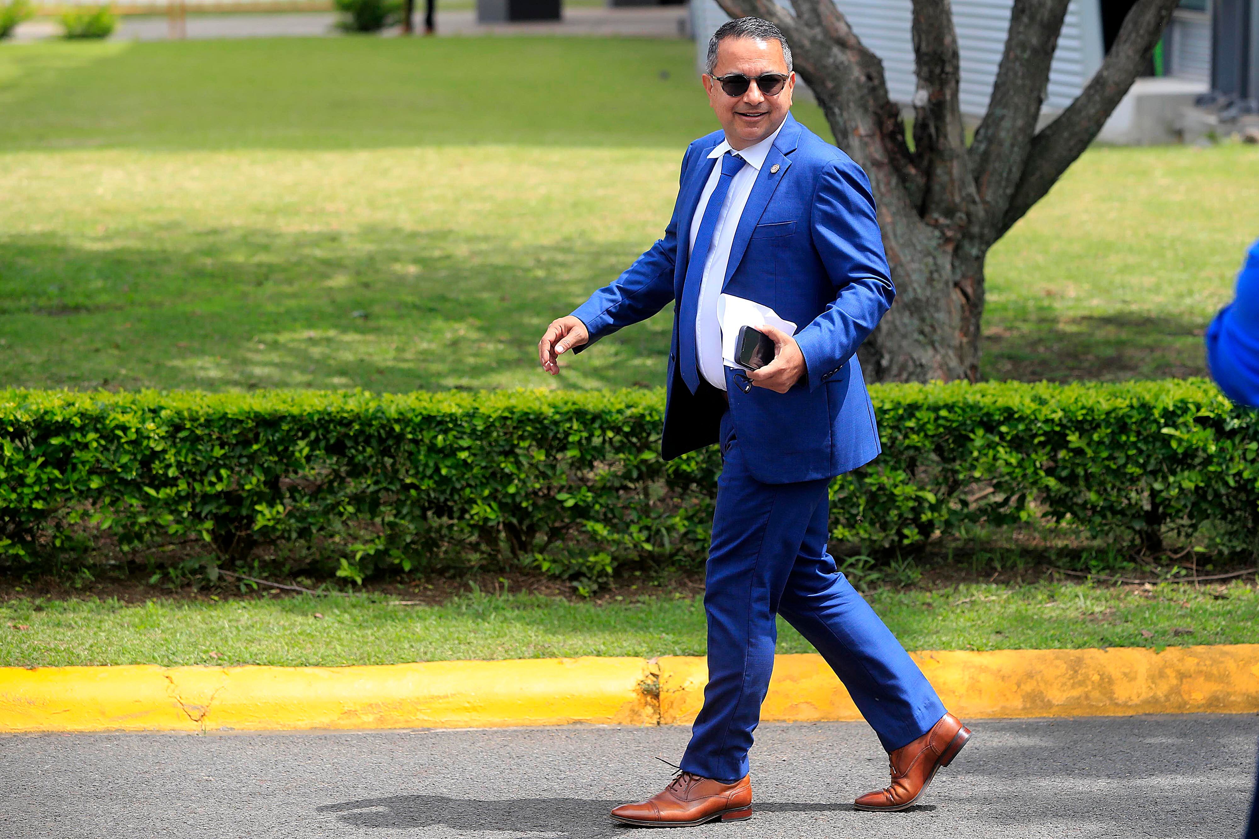 25/08/2023 Proyecto Gol. Reunión del nuevo Comité Ejecutivo de la Federación Costarrice25/08/2023 Proyecto Gol. Reunión del nuevo Comité Ejecutivo de la Federación Costarricense de Fútbol, encabezado por Osael Maroto, y la despedida de Rodolfo Villalobos, ahora expresidente de la la Fedefut.nse de Fútbol, encabezado por Osael Maroto, y la despedida de Rodolfo Villalobos, ahora expresidente de la la Fedefut.