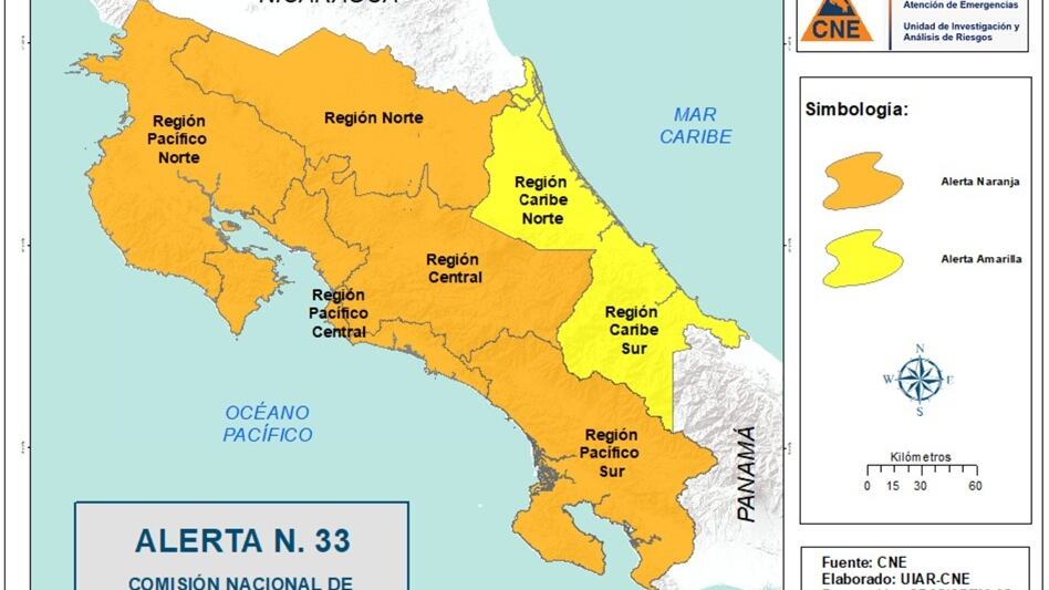 La Comisión Nacional de Emergencias (CNE) declaró alerta naranja ante el paso de la onda tropical #35, que traerá fuertes lluvias y tormentas eléctricas a gran parte del país. Foto: CNE