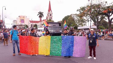 Día Nacional contra la Homofobia: Estos son los temas pendientes para la población LGTBIQ