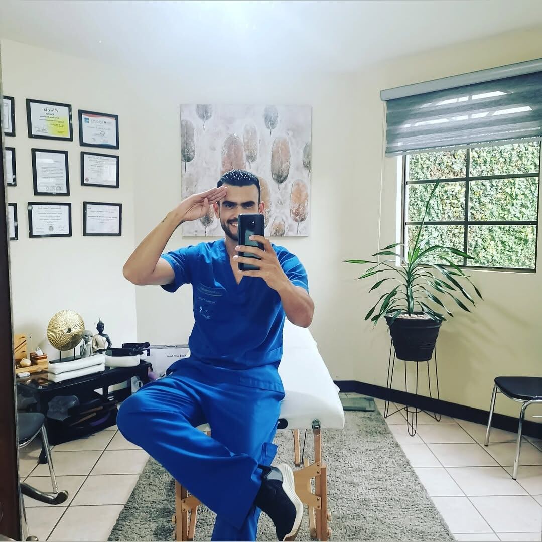Esposo de Glenda Peraza sorprende con útiles consejos para los romeros