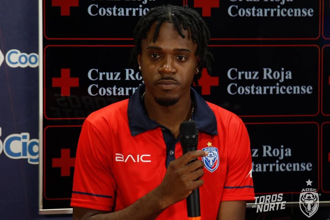 Jaylon Hadden fue presentado como nuevo jugador de San Carlos. Instagram San Carlos.