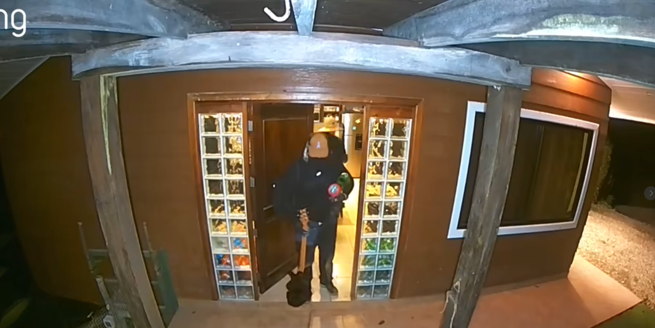 Jonathan Cuthbert fue víctima de un asalto a su casa en Osa. Foto Jonathan Cuthbert.