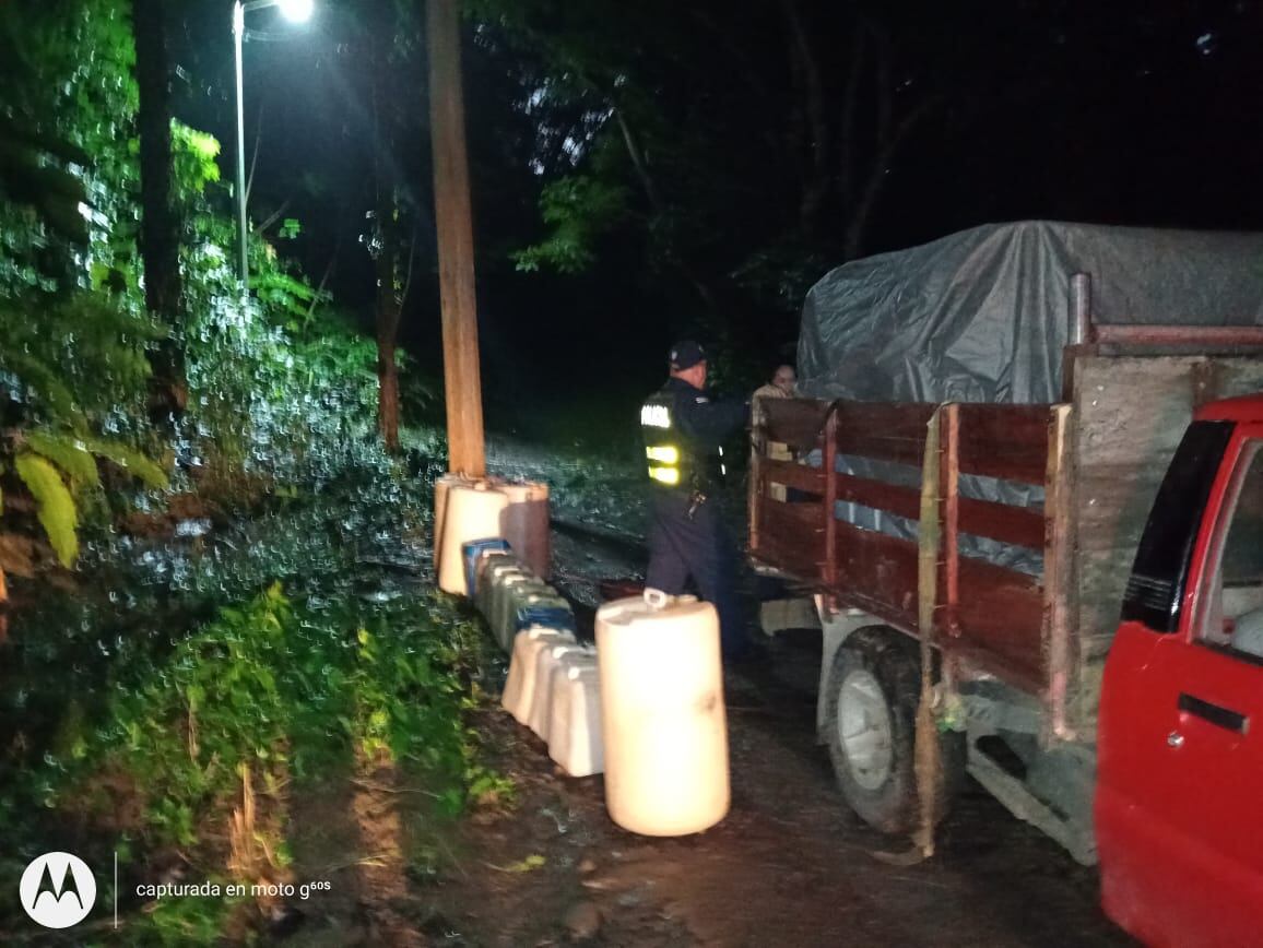 Este vehículo fue encontrado cargado con combustible cerca de la toma de Recope. Foto MSP.