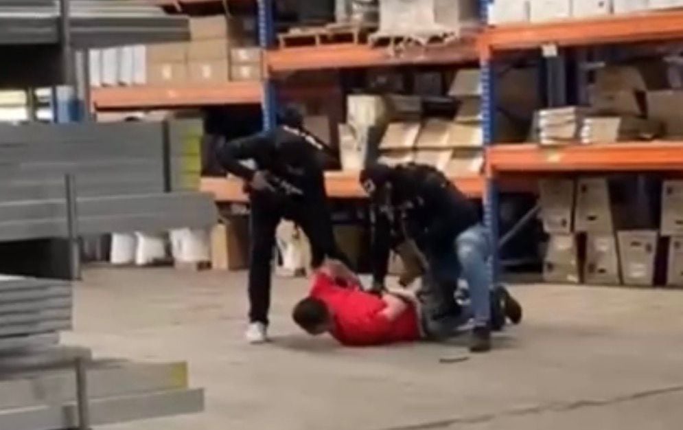 Jacobo Andres Soto Rivera, alias Gordillo, fue detenido en un ferretería en Cieneguita de Limón.