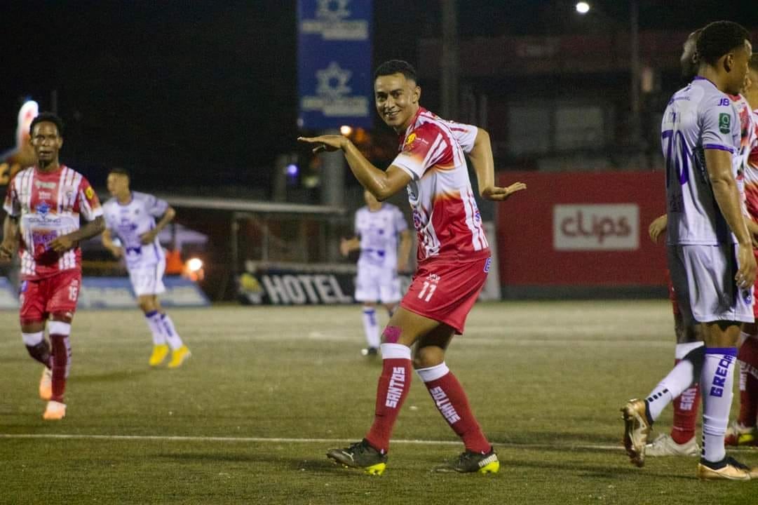 Reimond Salas hizo toda su liga menor en Santos y es el equipo de sus amores.