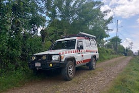 Tragedia en Atenas: árbol cae sobre peatón y le provoca la muerte