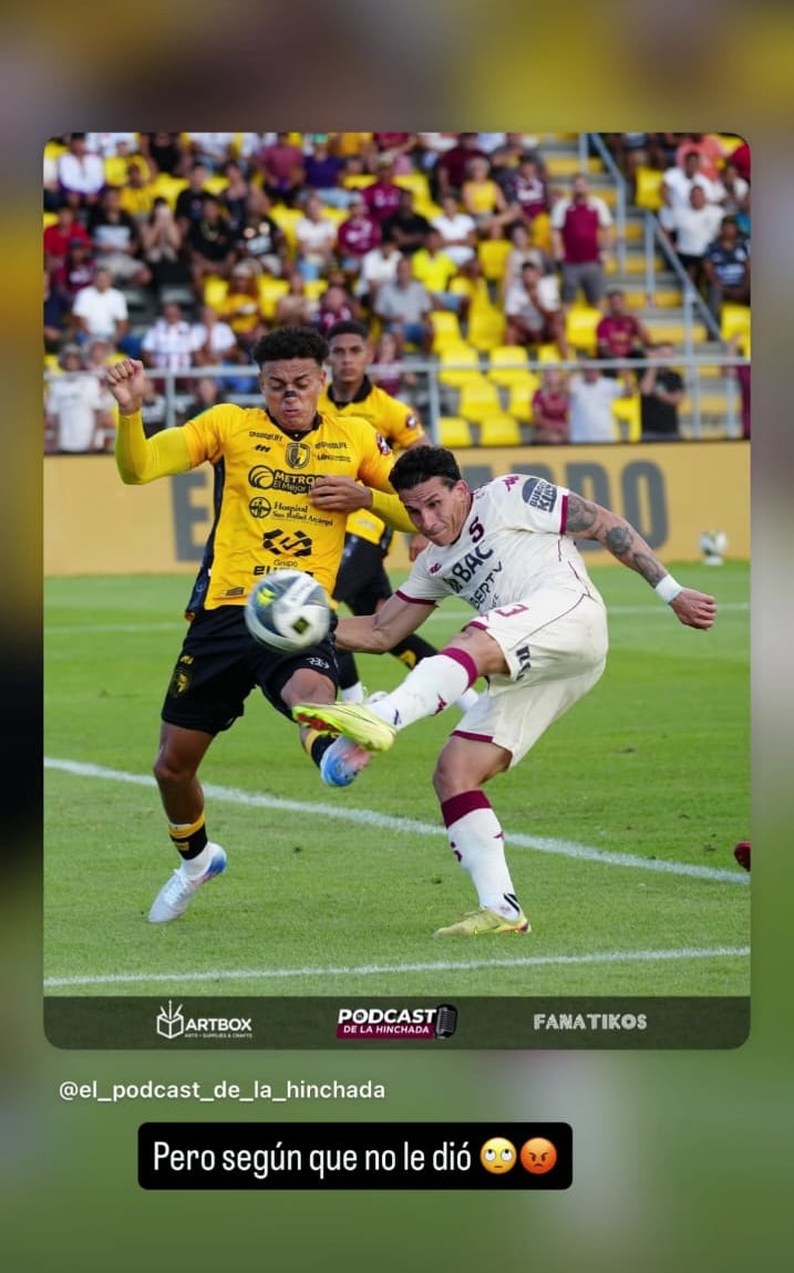 Esposa de Luis Paradela opinó sobre la falta que le cometieron al jugador