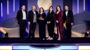 ¿Tiene sus ahorros ahí? Una revista británica eligió al “Banco del Año” en Costa Rica y dio sus razones