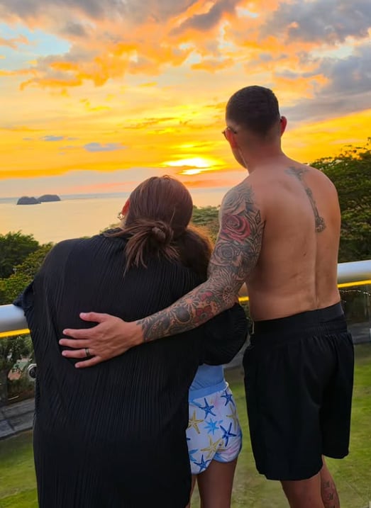 Mariana Uriarte y su esposo Randall Cisneros, quienes hacen contenido en redes juntos
