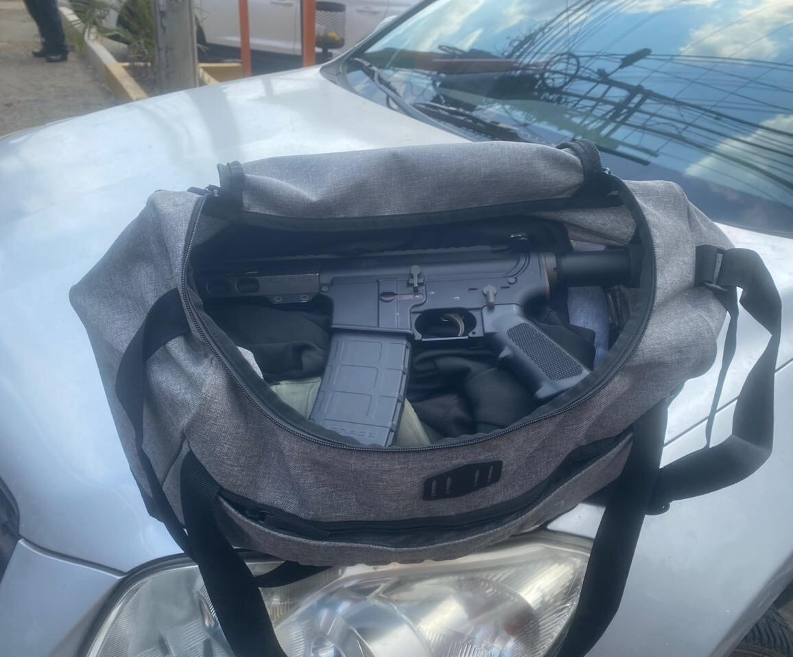 Detienen a sujetos fuertemente armados en Desamparados de Alajuela.