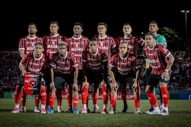 Alajuelense sufre dolorosa baja tras lesión de uno de sus jugadores más importantes