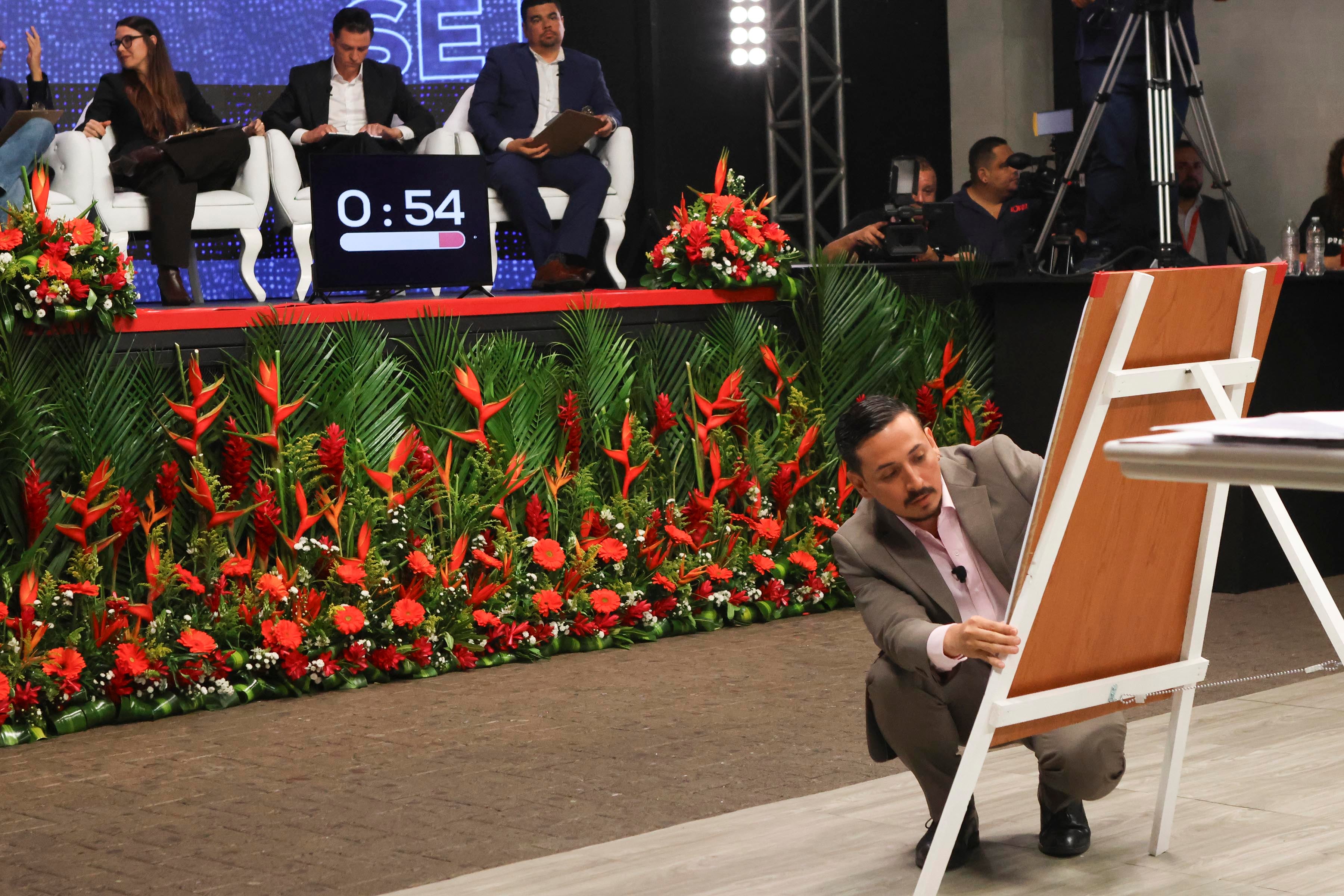 Debate Se Busca Presidente