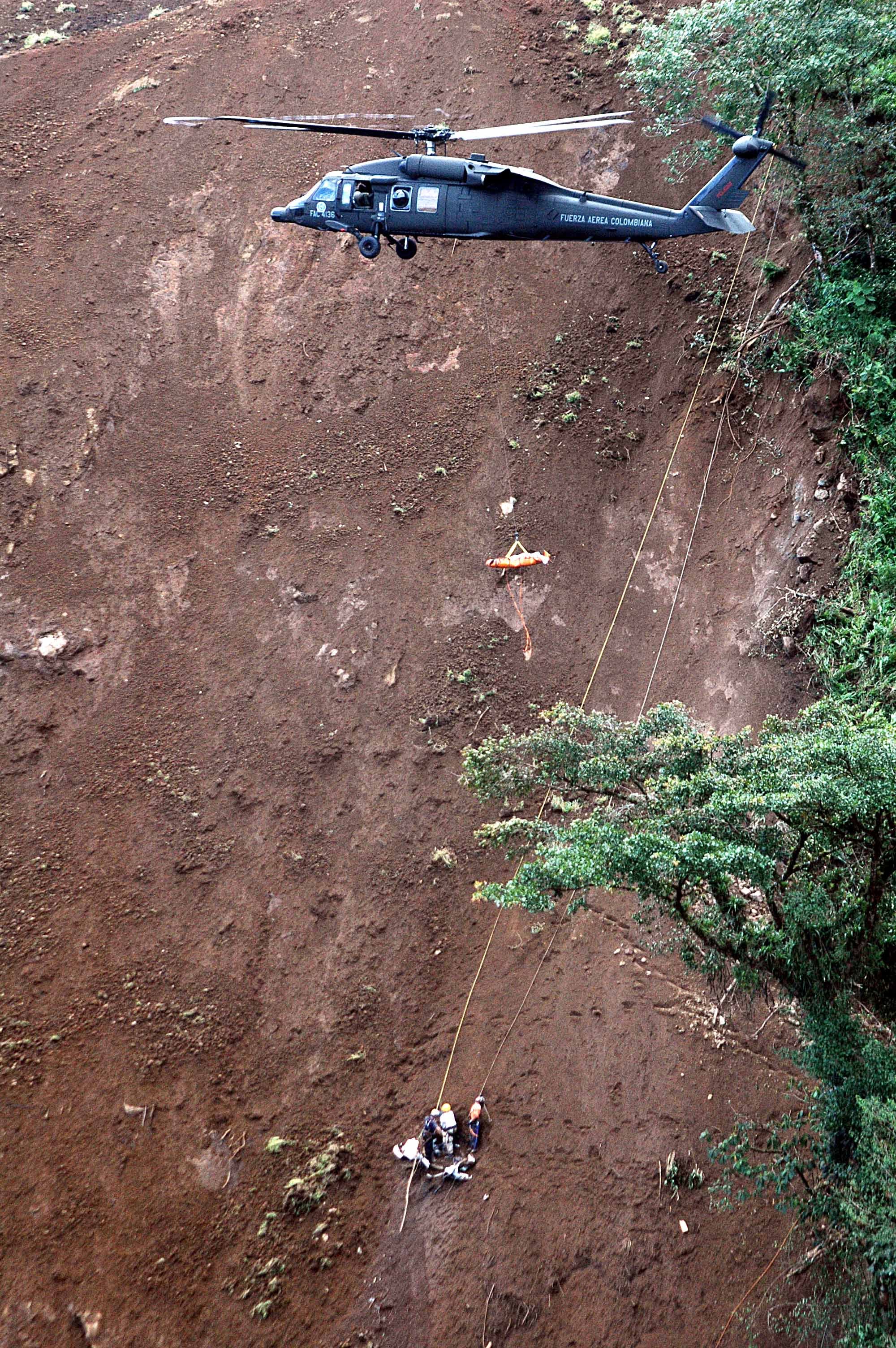 Terremoto Cinchona, 8 enero de 2009. Foto Archivo.