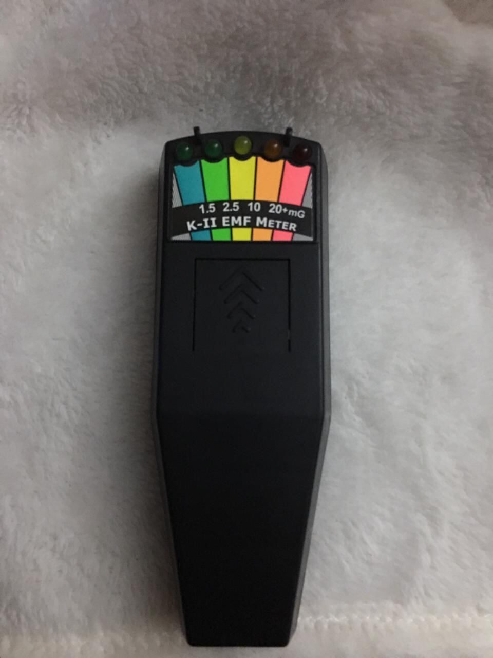 k2 sirve para detectar campos electromagnéticos por medio de tacto